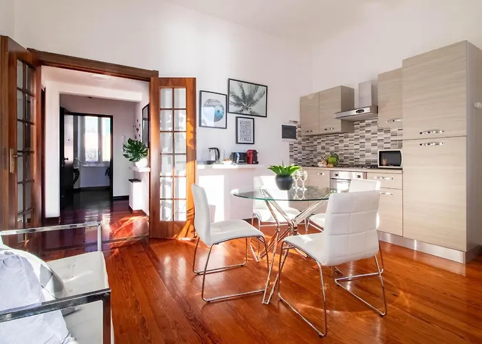 Apartment Butterfly *